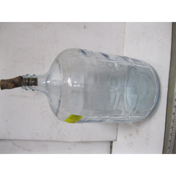 GLASS 5 GALLON CARBOY