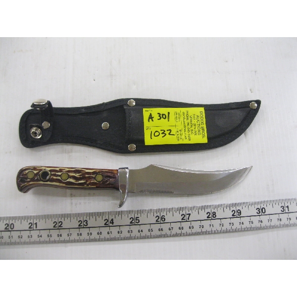 KNIFE W/SHEATH