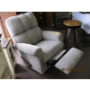 Image 3 : LAZY BOY RECLINER - FROM SMOKER'S HOME