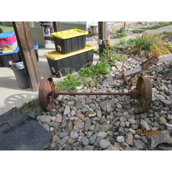 AXLE & METAL TRAIN WHEELS