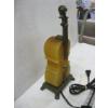 Image 2 : VIOLIN LAMP