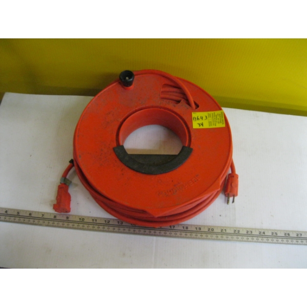 EXTENSION CORD ON CORD WHEEL