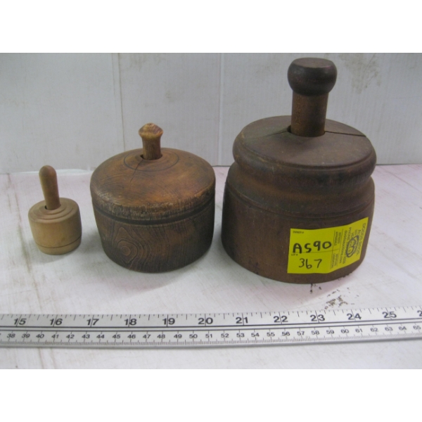 2 WOODEN BUTTER PRESSES & A CERAMIC PRESS