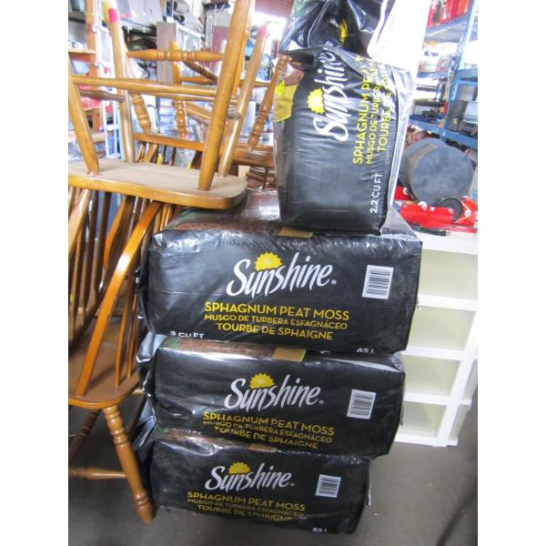 3 1/2 BAGS OF PEAT MOSS