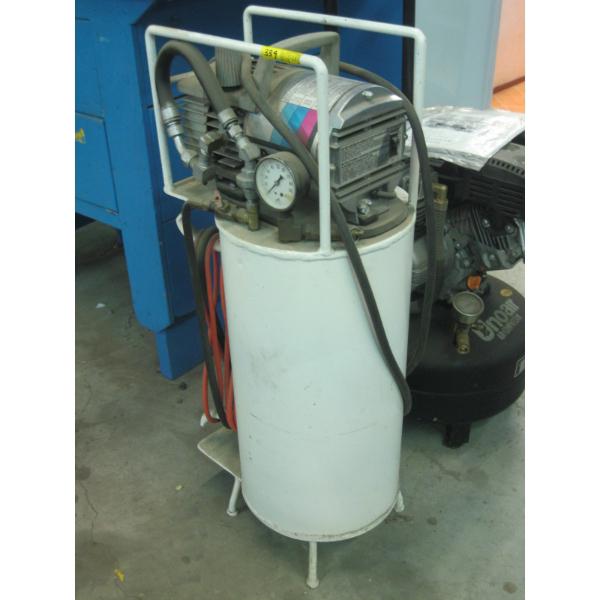 SM. CAMPBELL HAUSFELD AIR COMPRESSOR BUILT ON HOMEMADE TANK
