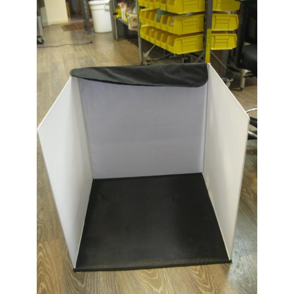 PHOTOGRAPHER'S PORTABLE FOLD UP PHOTO BOX