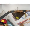 Image 1 : VINTAGE HOCKEY ACCESS. - STICKS, GLOVES, SKATES