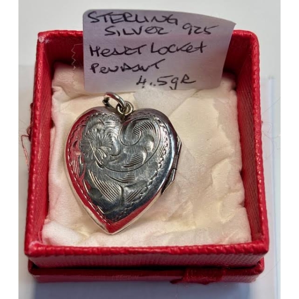 STERLING .925 SILVER HEART LOCKET PENDANT - 4.5G