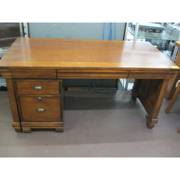WOODEN DESK W/KEY