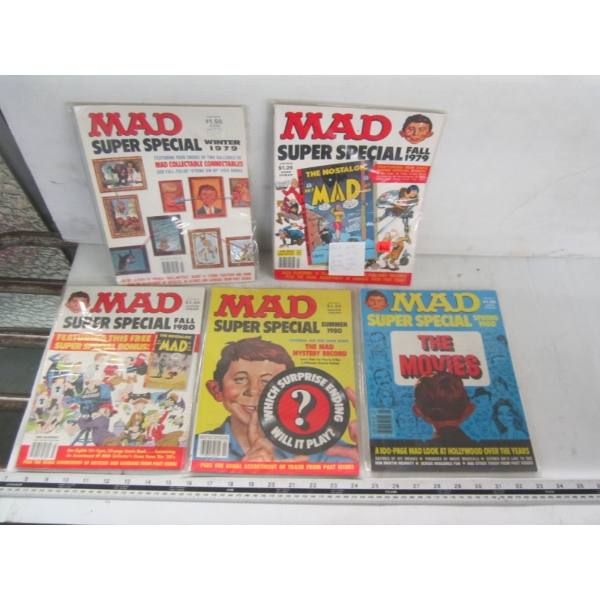 5 MAD MAGAZINES