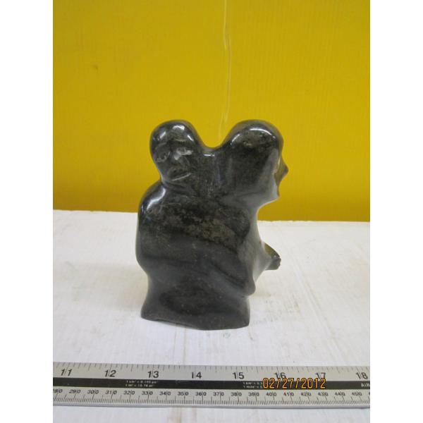 CANADIAN ESKIMO ART FIGURINE