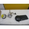 Image 2 : 2 REELS, FISHING WEIGHTS & SM. FLAT OF FISHING LURES