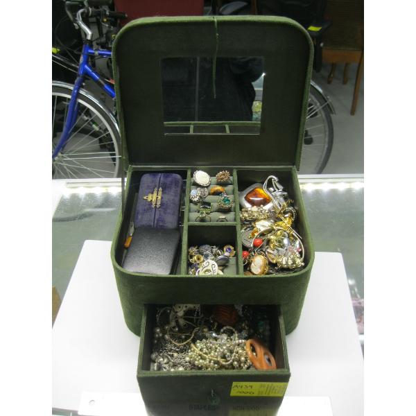 GREEN JEWELLERY BOX W/ASST. JEWELLERY