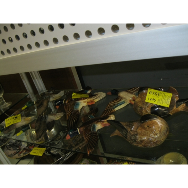 CHALKWARE & CERAMIC DUCKS
