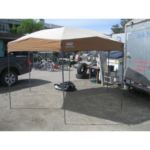 COLEMAN SCREENED INSTANT CANOPY TENT - 12X10