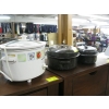 Image 1 : CROCKPOT & 2 ROASTING PANS