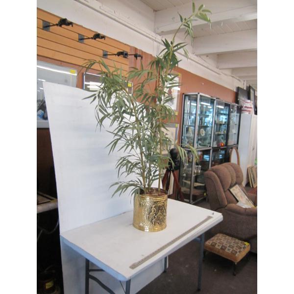 ARTIFICIAL PLANT W/GOLD PLANT POT