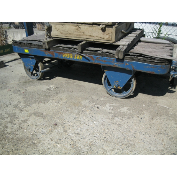 UNIQUE ANTIQUE CART
