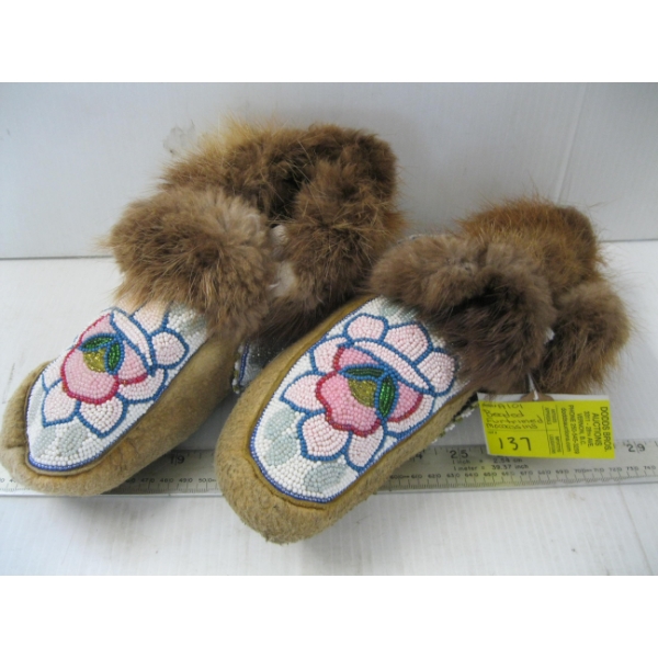 PAIR OF BEADED FUR TRIM MOCCASINS
