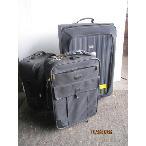 2 SUITCASES