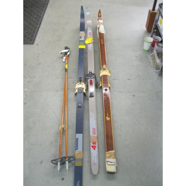 3 PAIR OF CROSS COUNTRY SKIS