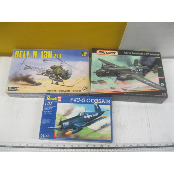 3 AIRPLANE/HELICOPTER MODELS