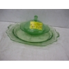 Image 1 : 1 GREEN DEPRESSION GLASS PLATE & LIDDED DISH