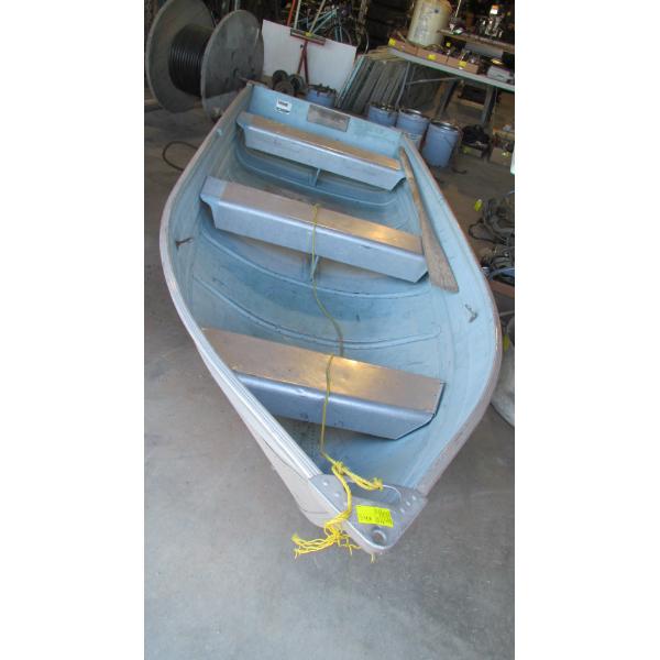 12' SMOKER CRAFT ALUM. BOAT