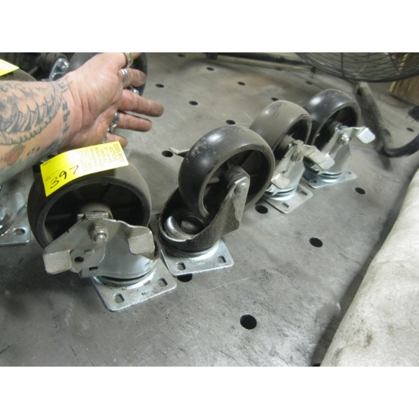 4  - 4" CASTORS
