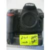 Image 2 : NIKON CAMERA W/2 LENSES & 1 BATTERY