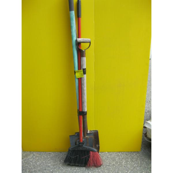 SHOVELS, BROOM & PITCHFORK