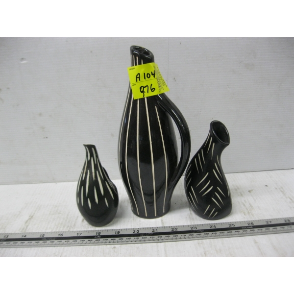 3 PIESCHE REIS E. GERMAN VASES