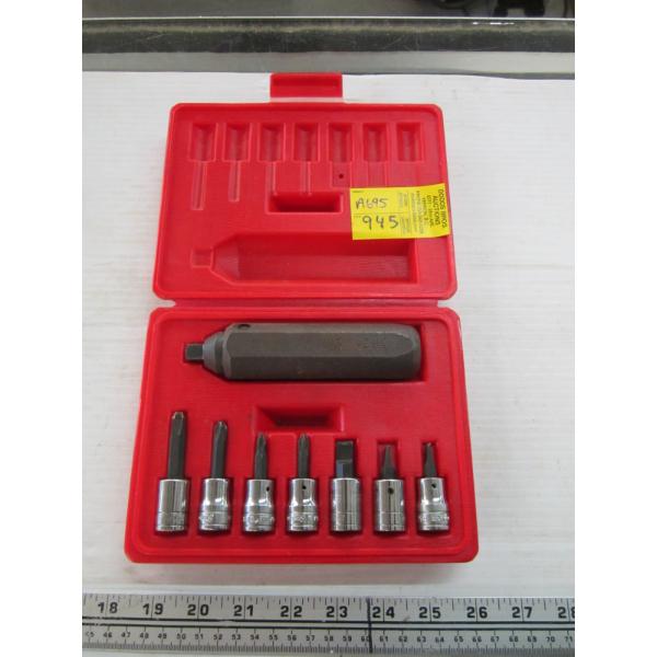 SNAP ON IMPACT DRIVER SET