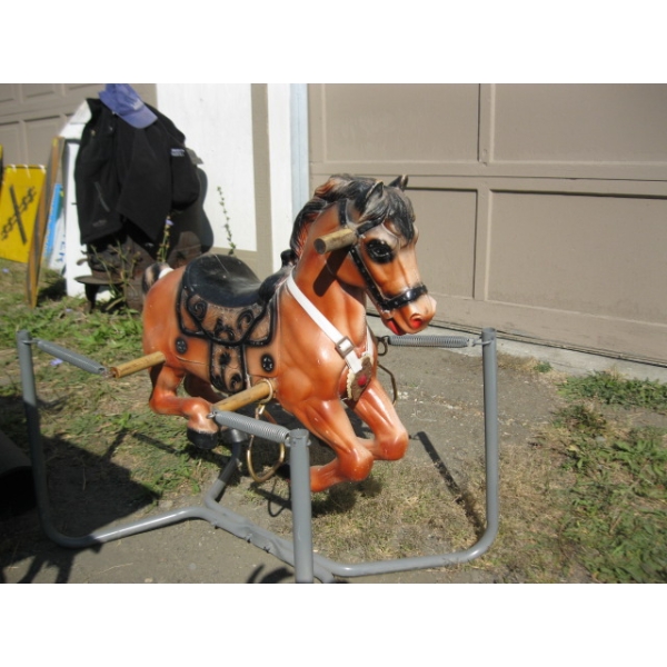 SPRING HORSE