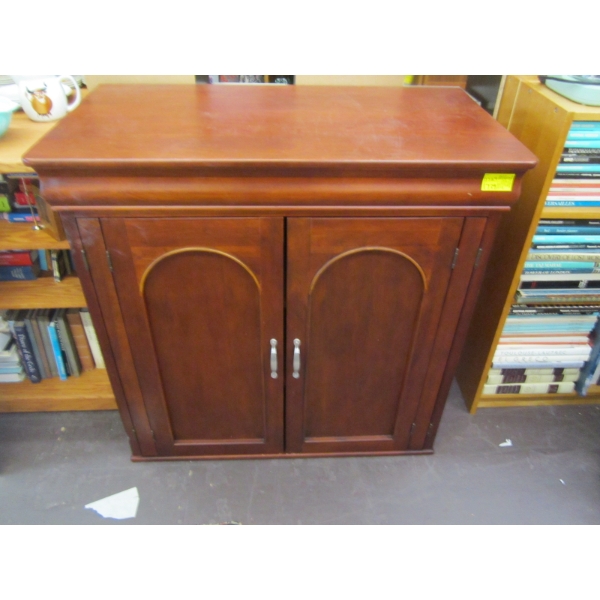 2 DOOR CABINET