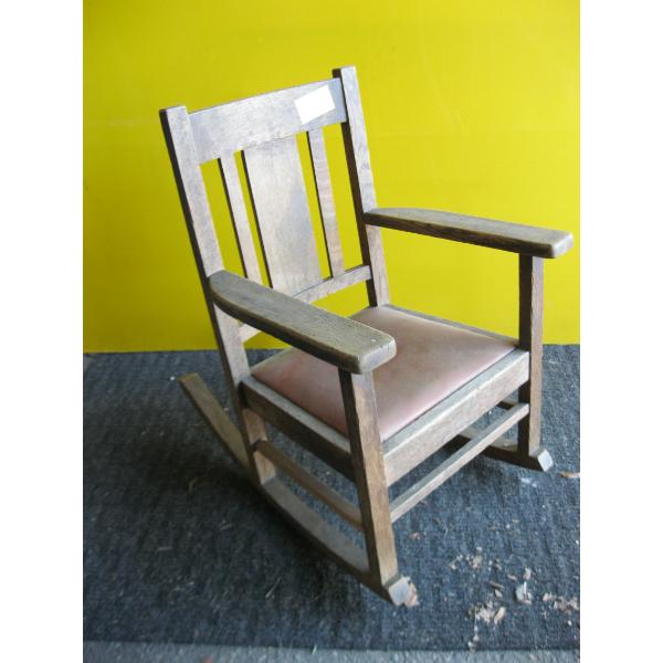 SM. OAK ROCKING CHAIR