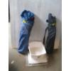 Image 1 : 2 CAMP CHAIRS & A PLASTIC WASH BIN