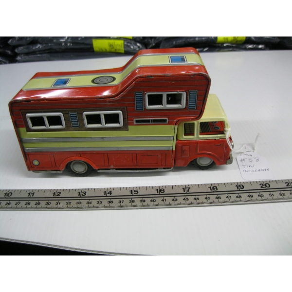 TIN MOTORHOME