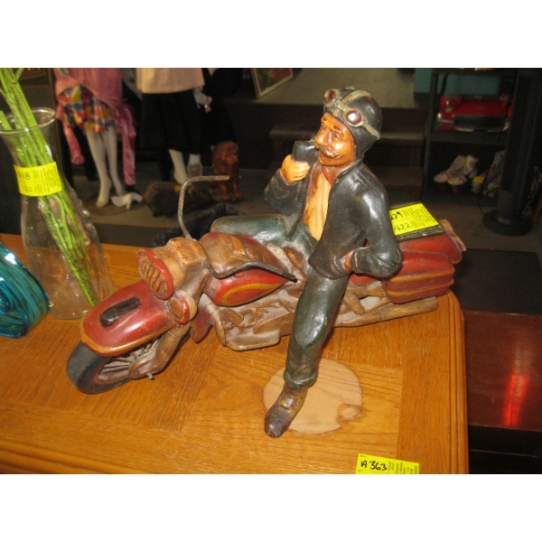 WOODEN MOTORCYCLE RIDER
