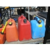 Image 3 : LOT OF FUEL CANS