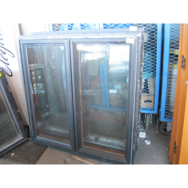 47"X48" FIR INTERIOR METAL EXTERIOR WINDOW W/OPENER