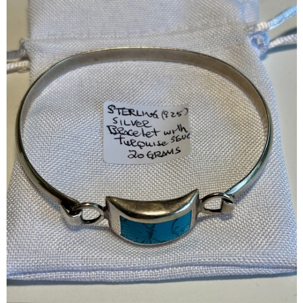 STERLING SILVER (.925) BRACELET W/TURQUOISE STONE, 20G