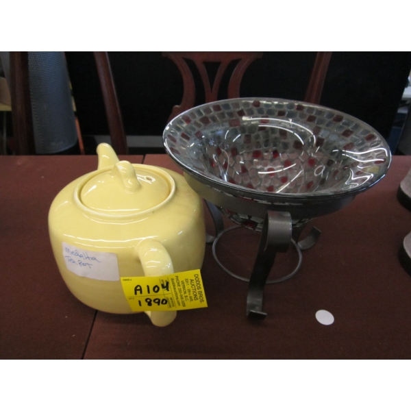 MEDALTA TEAPOT & A GLASS BOWL ON METAL STAND