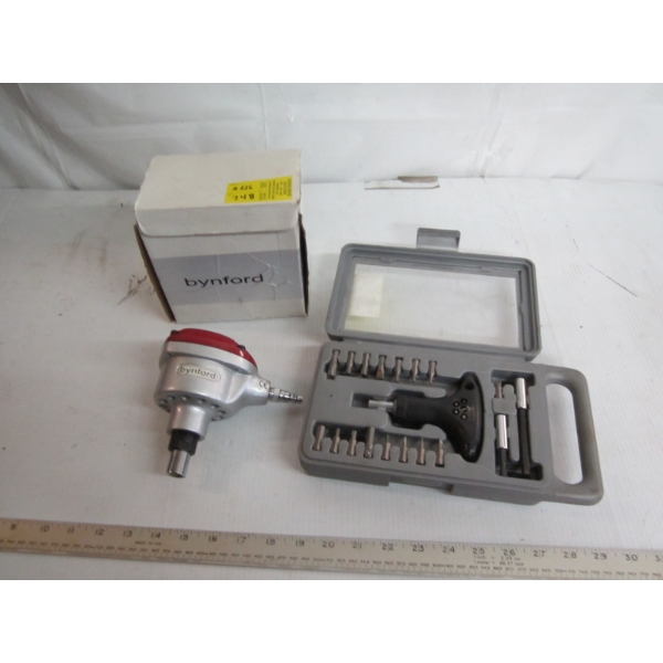 BINFORD AIR PALM NAILER & A SM. SCREWDRIVER BIT SET