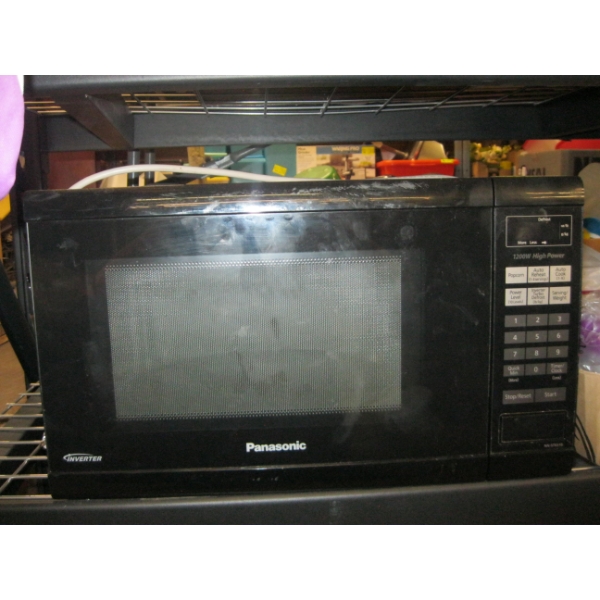 PANASONIC MICROWAVE OVEN