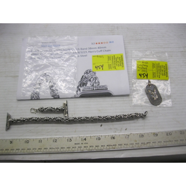 PLAYBOY KEY TAG & A STAINLESS STEEL WATCHBAND