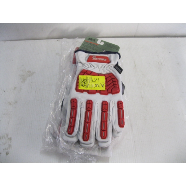 3 PAIR OF SZ XL GLOVES