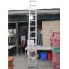 Image 1 : 24' ALUMINUM EXTENSION LADDER