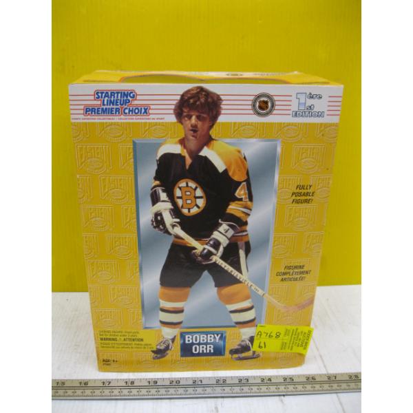 BOBBY ORR FIGURINE