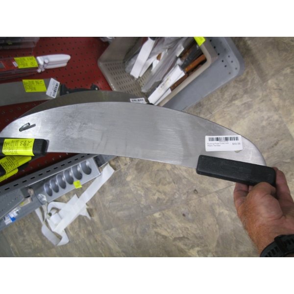 LG. DOUBLE HANDLED ROCKING PIZZA CUTTER